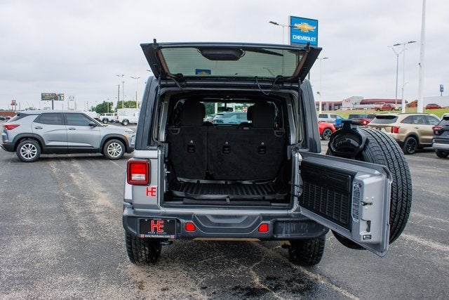 2021 Jeep Wrangler Unlimited Sahara