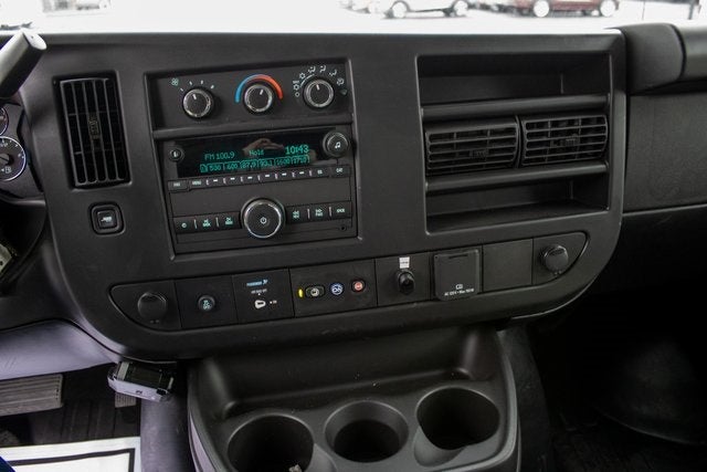 2024 Chevrolet Express Cutaway 3500 1WT