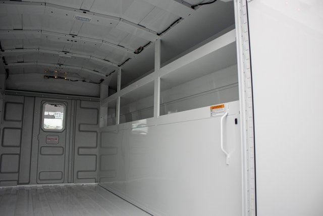 2024 Chevrolet Express Cutaway 3500 1WT