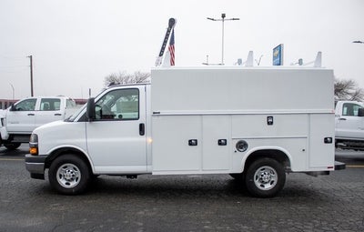 2024 Chevrolet Express Cutaway 3500 1WT