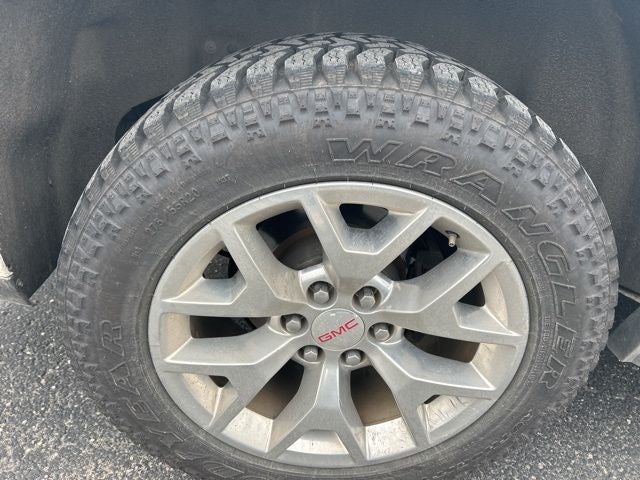 2017 GMC Yukon SLT