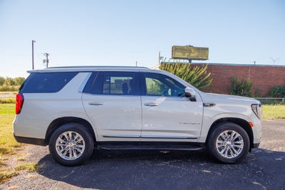 2023 GMC Yukon SLT