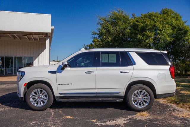 2023 GMC Yukon SLT