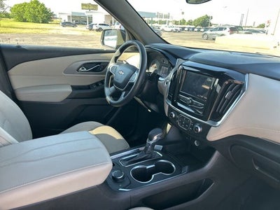 2023 Chevrolet Traverse LS