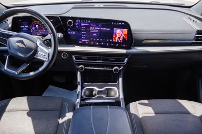 2024 Chevrolet Traverse LT