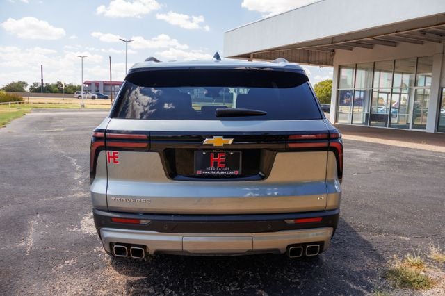 2024 Chevrolet Traverse LT