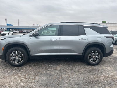 2024 Chevrolet Traverse LT