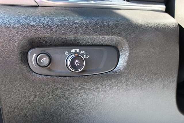 2024 Chevrolet Traverse Limited LT Cloth