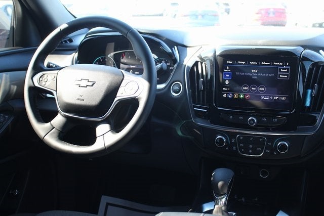 2024 Chevrolet Traverse Limited LT Cloth