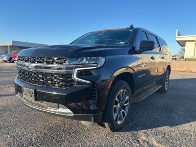 2023 Chevrolet Suburban LS