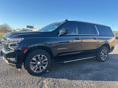 2023 Chevrolet Suburban LS