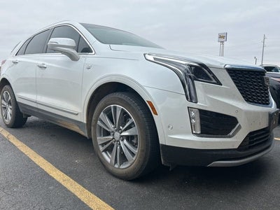 2022 Cadillac XT5 Premium Luxury