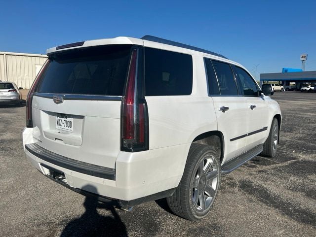 2018 Cadillac Escalade Luxury