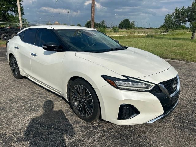 2023 Nissan Maxima SV