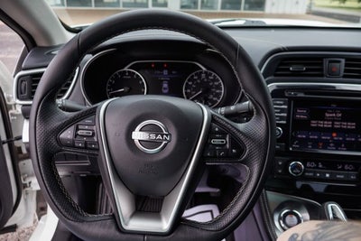 2023 Nissan Maxima SV
