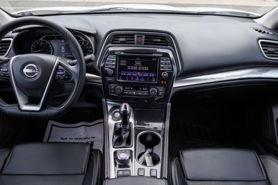 2023 Nissan Maxima SV