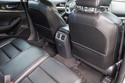 2023 Nissan Maxima SV