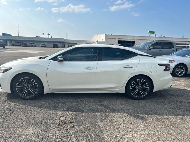 2023 Nissan Maxima SV