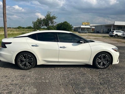 2023 Nissan Maxima SV