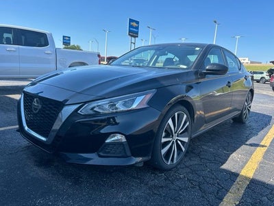 2022 Nissan Altima 2.5 SR