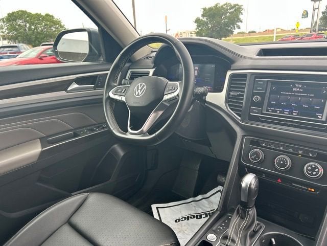 2023 Volkswagen Atlas 2.0T SE