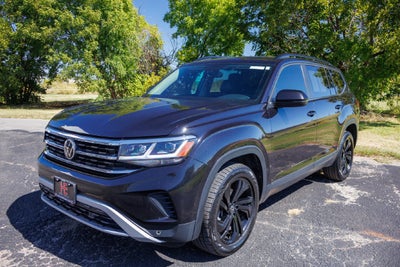 2022 Volkswagen Atlas 3.6L V6 SE w/Technology