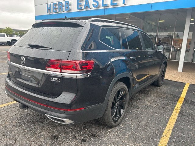2022 Volkswagen Atlas 3.6L V6 SE w/Technology