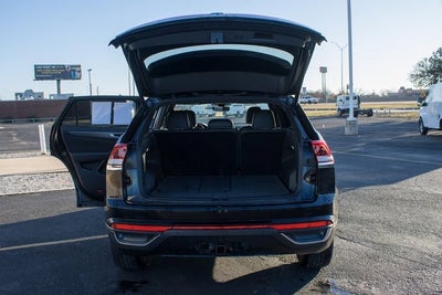 2024 Volkswagen Atlas Cross Sport 2.0T SE w/Technology