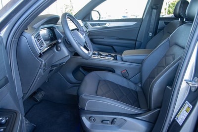 2024 Volkswagen Atlas Cross Sport 2.0T SE w/Technology