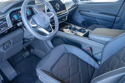 2024 Volkswagen Atlas Cross Sport 2.0T SE w/Technology