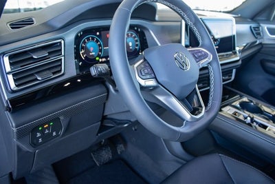 2024 Volkswagen Atlas Cross Sport 2.0T SE w/Technology