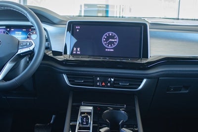 2024 Volkswagen Atlas Cross Sport 2.0T SE w/Technology