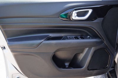 2023 Jeep Compass Altitude