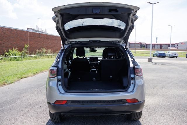 2023 Jeep Compass Altitude