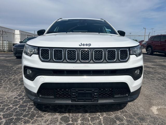 2024 Jeep Compass Latitude Lux