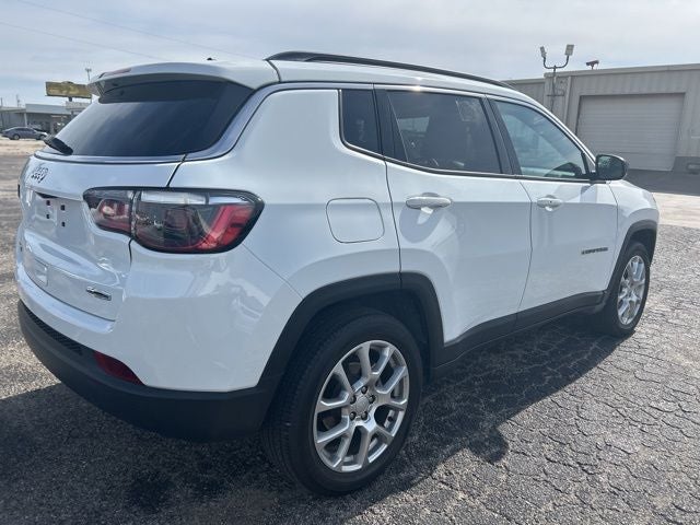 2024 Jeep Compass Latitude Lux