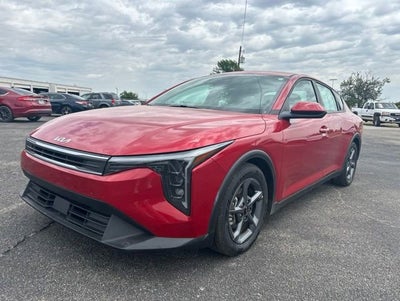 2025 Kia K4 LXS