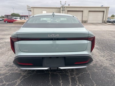 2025 Kia K4 LXS