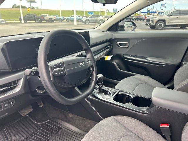 2025 Kia K4 LX