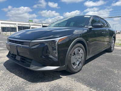 2025 Kia K4 LX