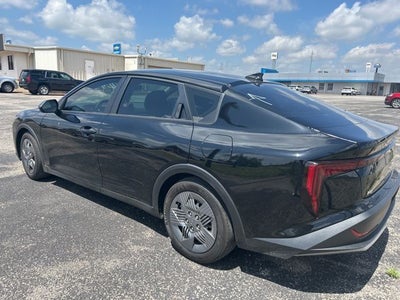 2025 Kia K4 LX
