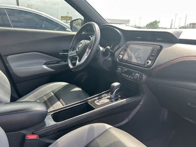 2021 Nissan Kicks SR