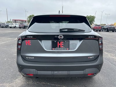2025 Nissan Kicks S