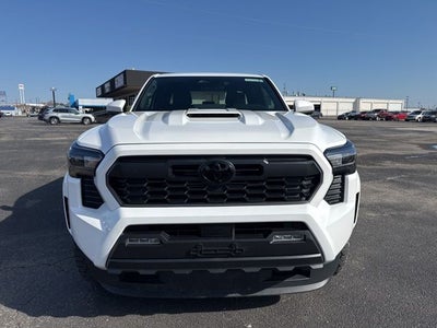 2024 Toyota Tacoma 4WD SR5