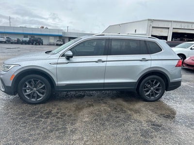 2022 Volkswagen Tiguan SE