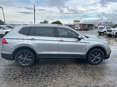 2022 Volkswagen Tiguan SE
