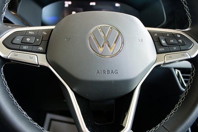 2023 Volkswagen Taos SE