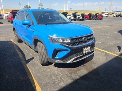 2022 Volkswagen Taos SE