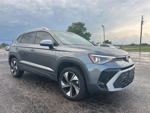 2025 Volkswagen Taos SE
