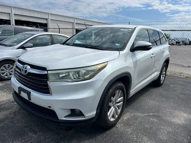 2015 Toyota Highlander LE